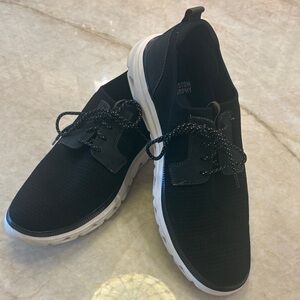 Johnston & Murphy Jenkins Plain Toe Shoe, Black Knit, 10 White Sole